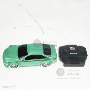 Delicate white＆green mixed simulation 4 channel remote control car