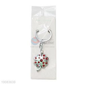 Best Selling Flower Shaped Zine-alloy Metal Key Chain/Key Ring with Rhinestone