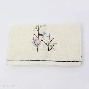 Latest Arrived 100% Cotton Bath Towels with Embroidered Birds