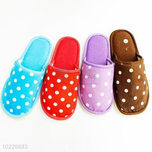 Competitive price hot selling winter bedroom slippers