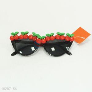 Hot-selling cheap cool party glasses with cute cherry