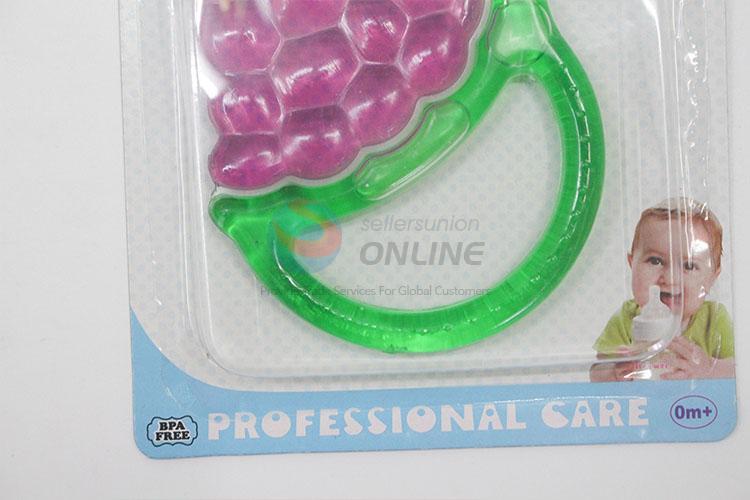 Hot sale fashion design grapes shaped silicone baby teether