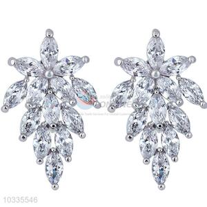 Low price factory promotional leaf zircon earrings