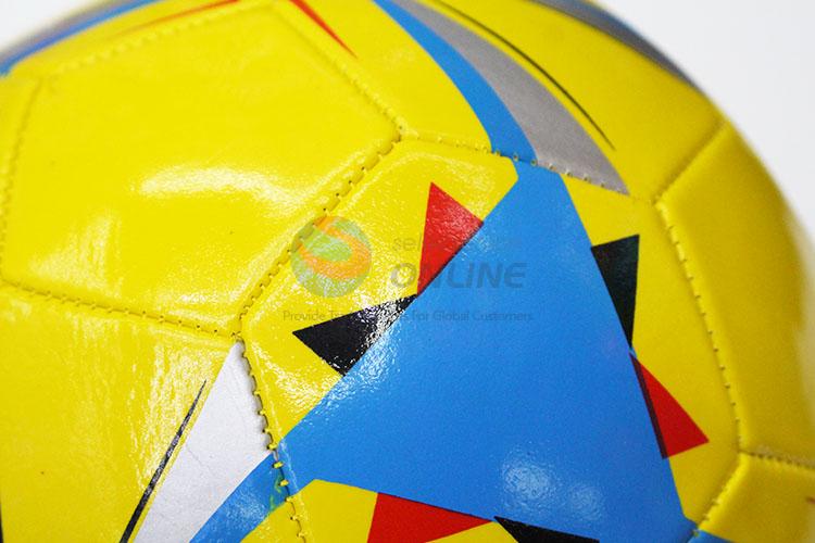 New Fashion Yellow Foam Soccer Football for Training Game with Rubber Bladder