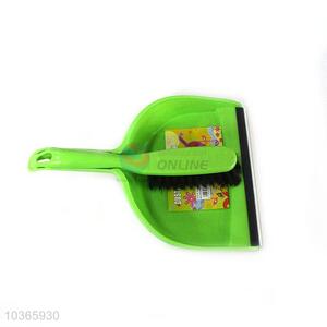 Wholesale Nice Green Plastic Dustpan with Brush for Sale