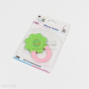 Newborn baby toy safety biting rubber flower Shape Teethers Silicone Beads