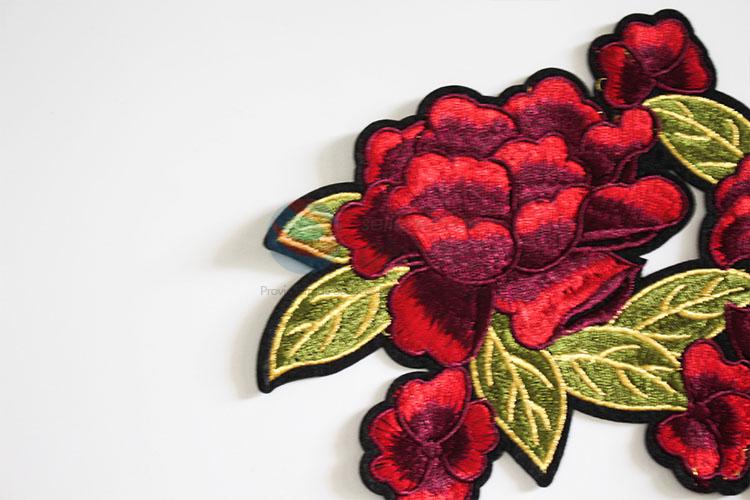 Hot Selling DIY Exquisite Flower Embroidered Sew On Patch