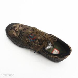 Super quality low price men liberation <em>shoes</em>