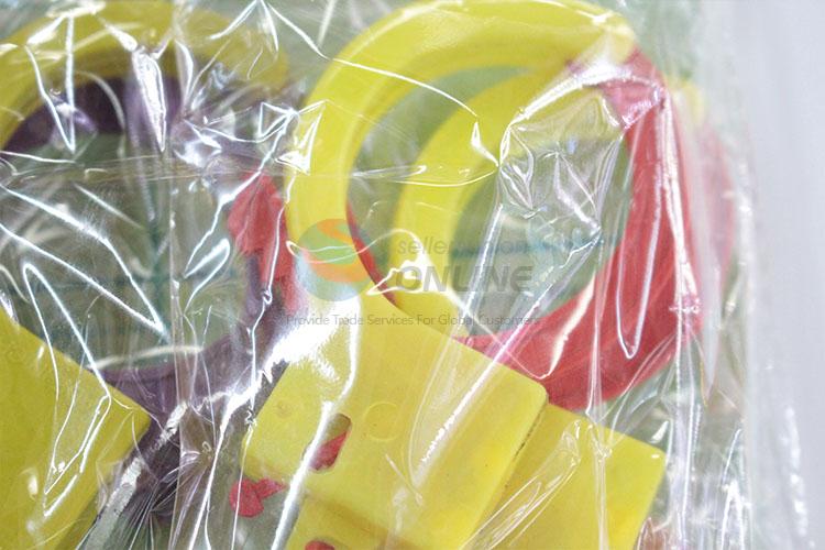 Creative design plastic handcuffs