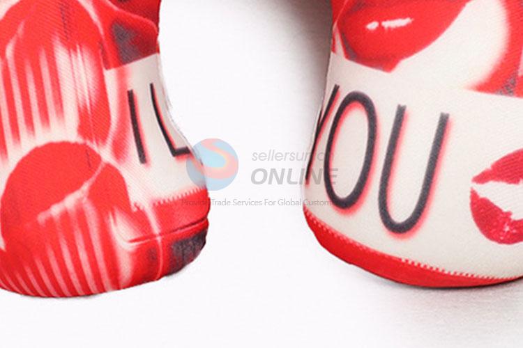 Wholesale Custom Cheap U Shape Valentine Pillow