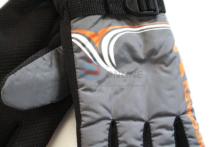 Classic popular design ladies winter warm gloves