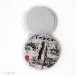 Fashion plastic pocket mirror