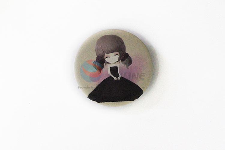 Compact circular mini pocket mirror