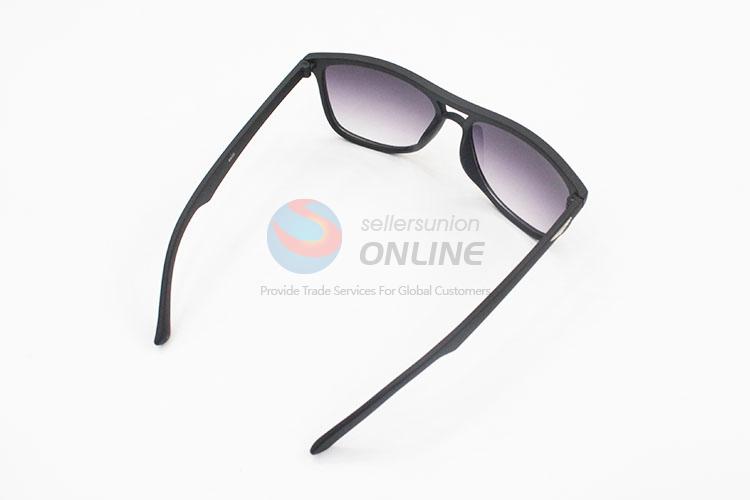 Factory directly sports black sunglass