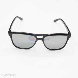 Promotional Fashion Sports Plastic Sunglass