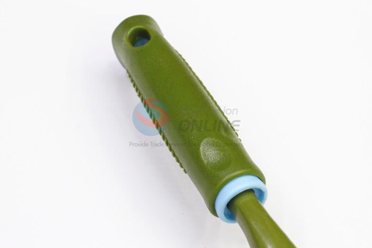 High Quality Iron Garden Rake Tool with Plastic Handle