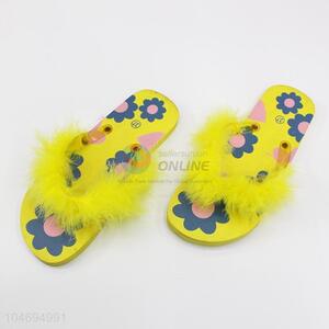 Fashion women flip flops with fake fur