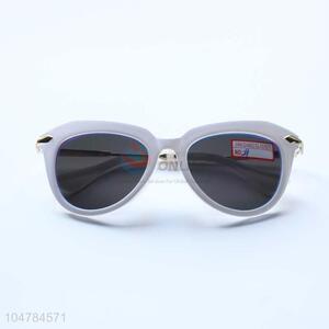 Wholesale low price fashion outdoor polarized sunglasses