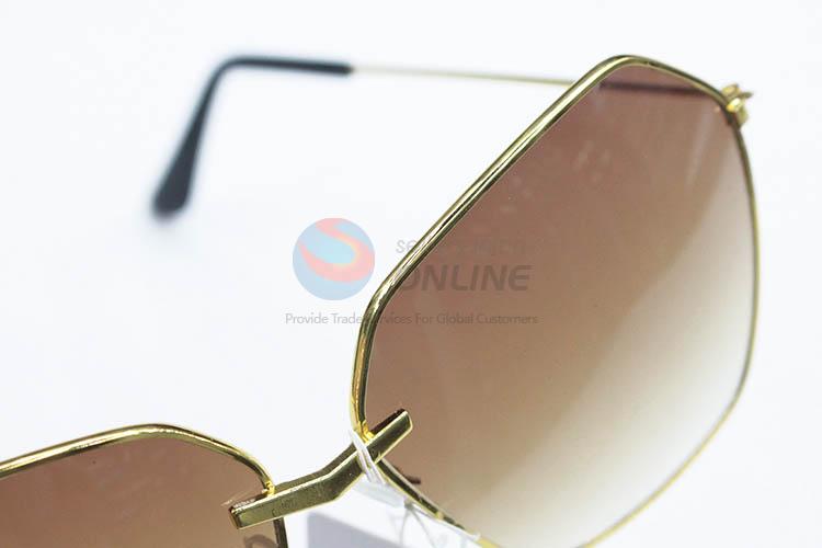 Cheap wholesale fashion outdoor sunglasses