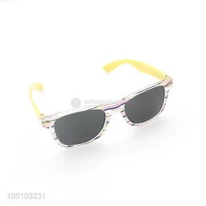 China Wholesale Outdoor Kids Eyeglasses Sunglasses