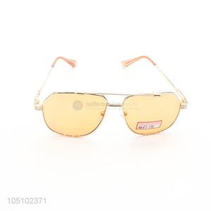 China Wholesale Summer Luxury Travel Sunglasses