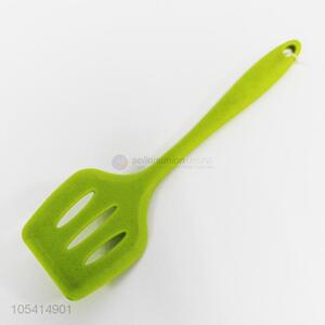 Cheap eco-friendly silicone slotted shovel