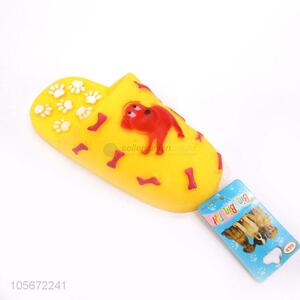 China Supply Shoe Shape Pet Squeak Toys for Taining