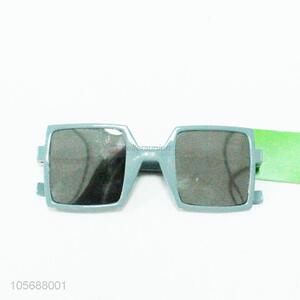 Bottom Price Classic Sun Glasses Travelling Sunglasses