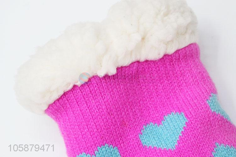 Wholesale Price Love Shape Anti-slip Floor Socks Woman Ski Socks