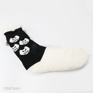 Wholesale Unique Design Thick Winter Warm Floor Socks