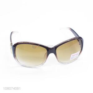 Promotional Wholesale Fashion Eyes Protect Sun Glasses