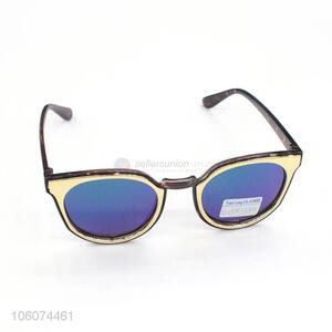 Factory Direct High Quality Fashion Eyes Protect Sun Glasses