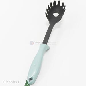 Factory sales cooking supplies nylon spaghetti spatula