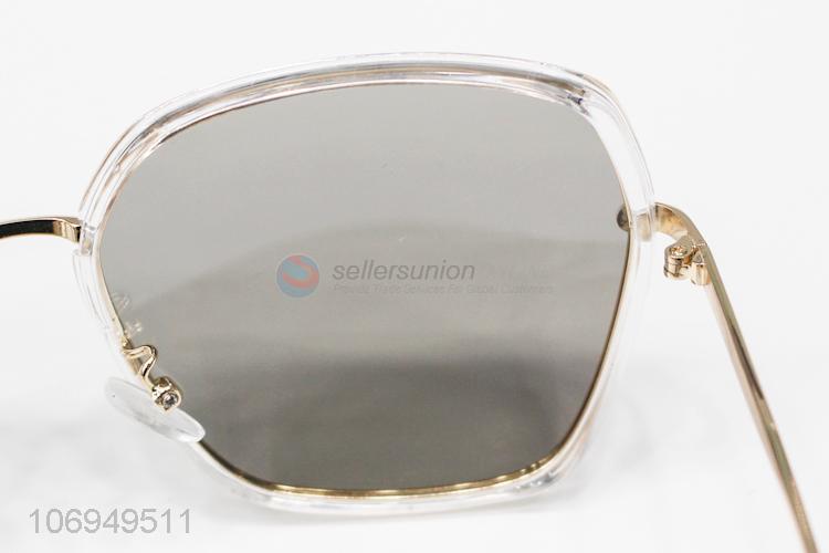 Wholesale unique men sunglasses personalized women sun glasses