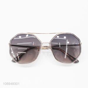 Attractive design uv400 metal sunglasses fashion sun glasses