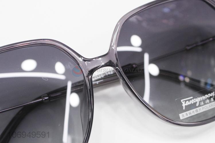 Wholesale price fashion custom logo uv400 sunglasses for adults