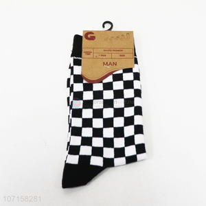 Wholesale chic men checked cotton crew socks men winter ankle socks