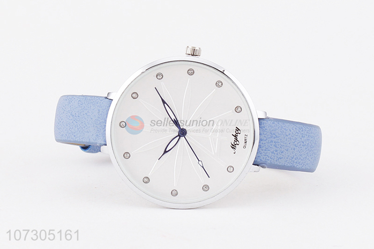 New Design Ladies Fashion Watch Modern Wrist Watch