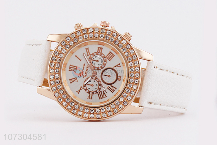 Best Price Ladies Watches Fashion Women Wrist Watch