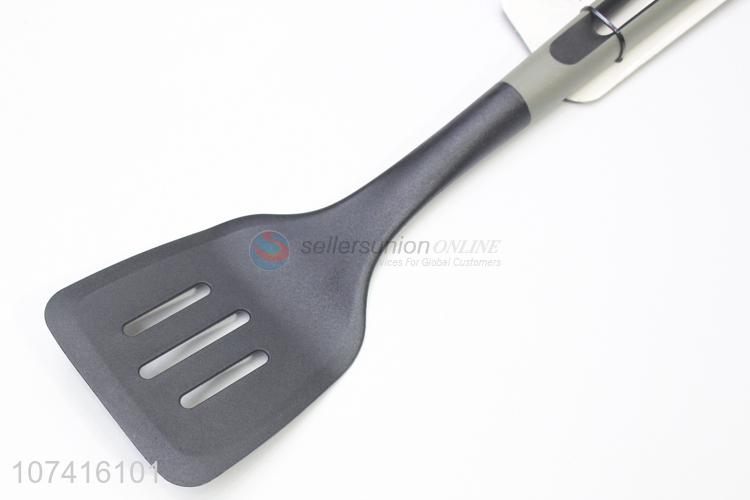 Promotional Wholesale Kitchen Tools Nylon Leakage Shovel