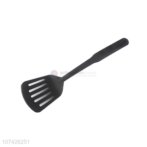 Custom High Temperature Resistant Slotted Turner Leakage Shovel