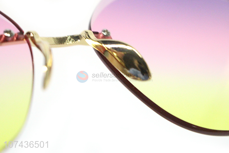 Wholesale cheap gradient women frameless sunglasses wholesale sunglasses