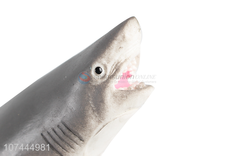 Reasonable price realistic animal model toy tpr shark toy