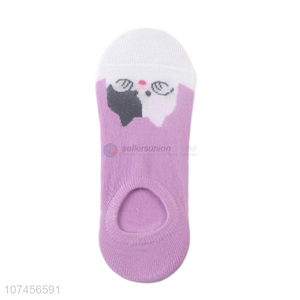 China manufacturer anti-slip socks ladies no show socks