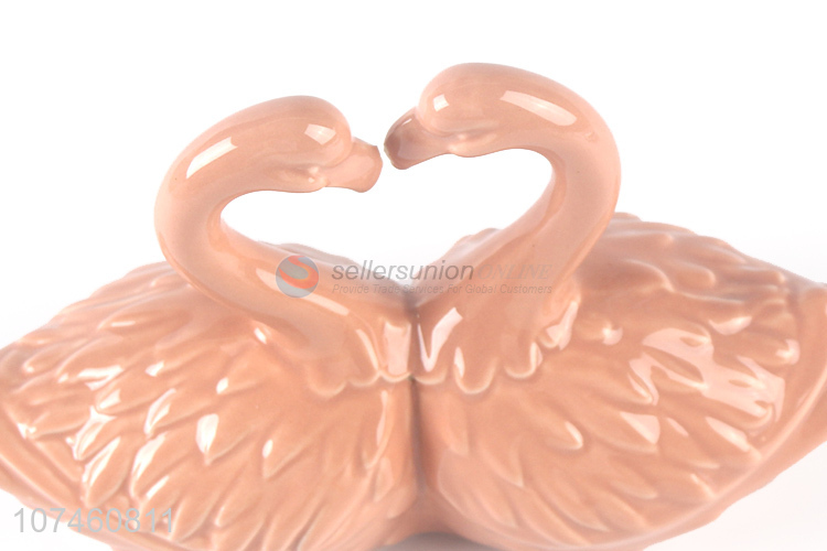 Good Sale Simulation Swan Ceramic Ornaments For Wedding Decoration