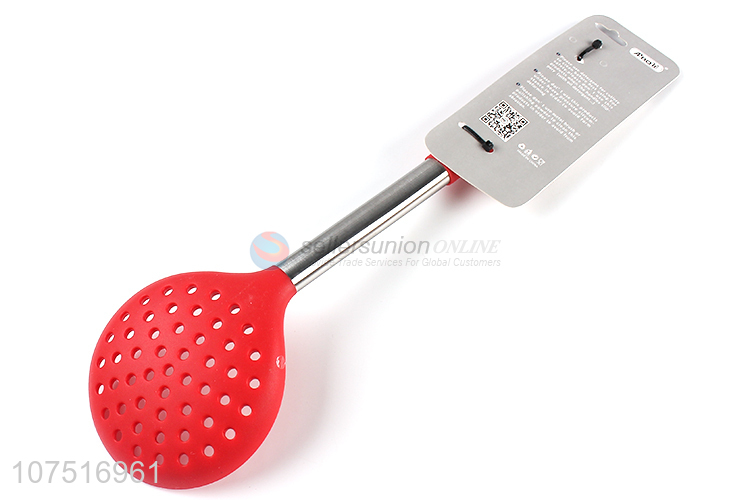 Hot Sale Kitchen Silicone Colander Cheap Leakage Ladle