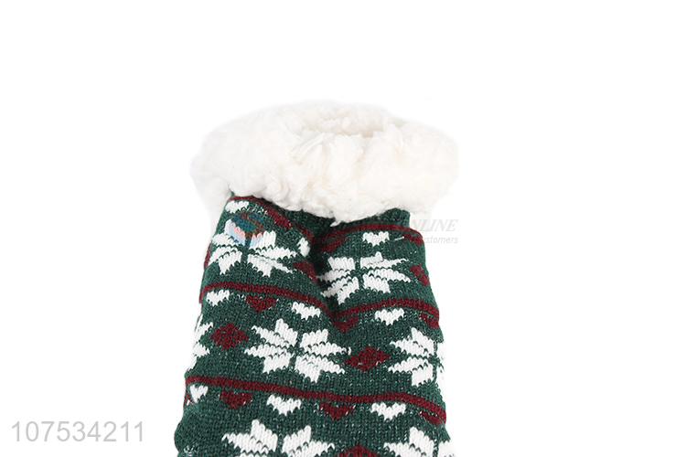 Promotional ladies winter knitted jacquard floor socks