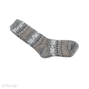 Factory Wholesale Comfortable Warm Socks Women Crew Socks