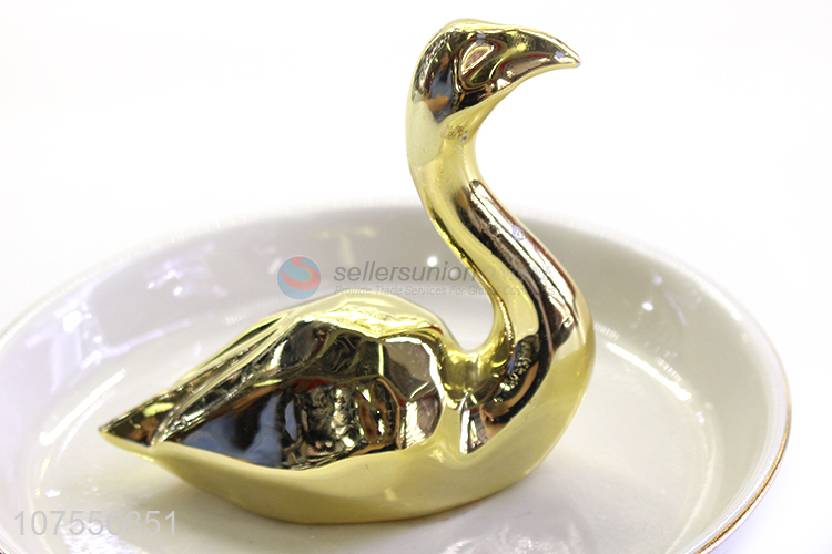 Factory Sell Luxury Jewelry Ring Holder Ceramic Plate With Swan Decoration