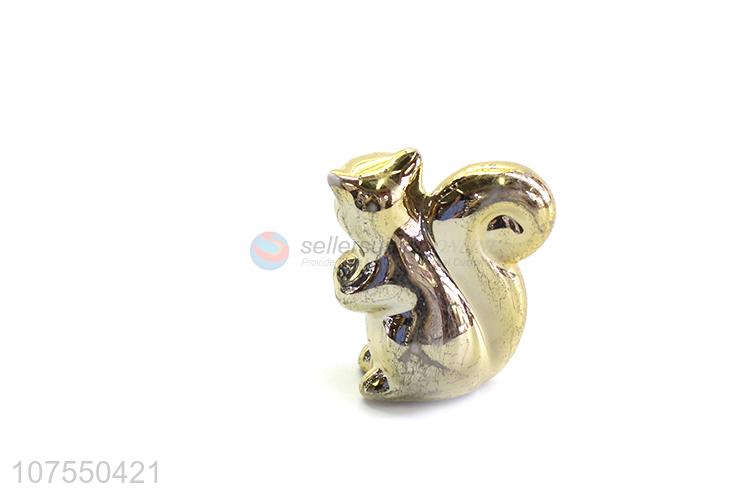 Factory Price Animal Squirrel Ceramic Ornaments Exquisite Decoration